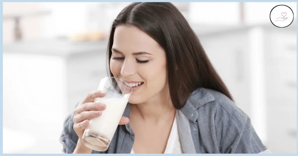 गर्म दूध पीने के फायदे और नुकसान : Hot Milk Benefits And Side Effects