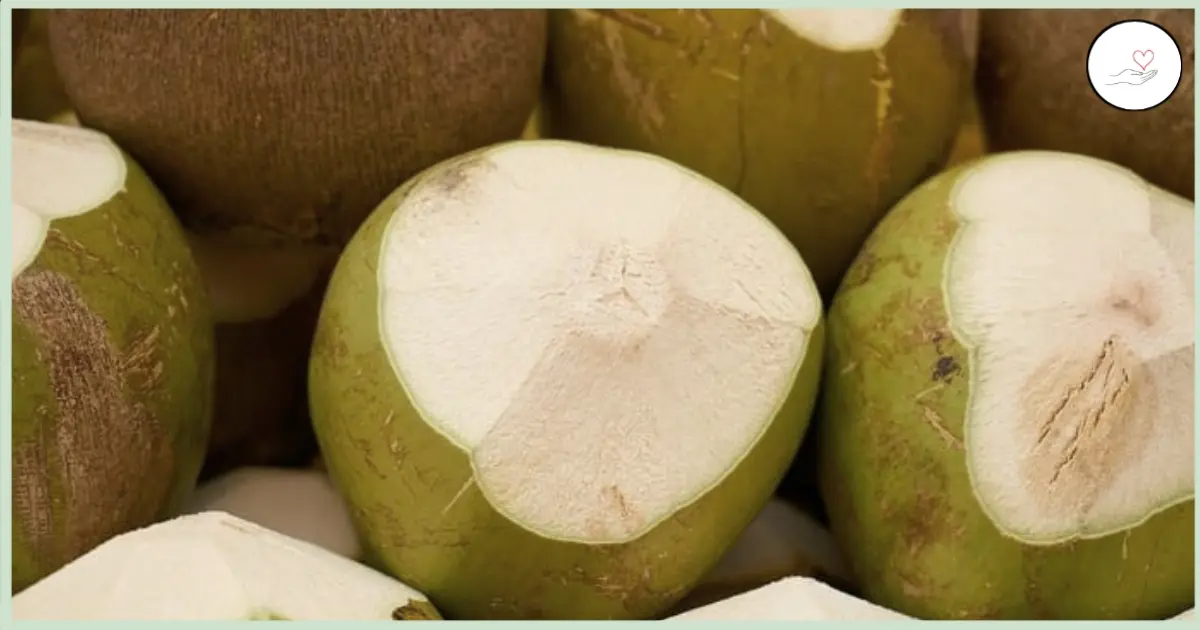 कच्चा नारियल खाने के फायदे और नुकसान